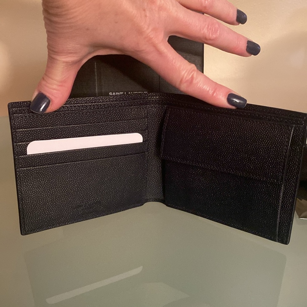 NIB Auth YVES SAINT LAURENT YSL leather WALLET w/ dust bag Made in ITALY - Picture 6 of 16